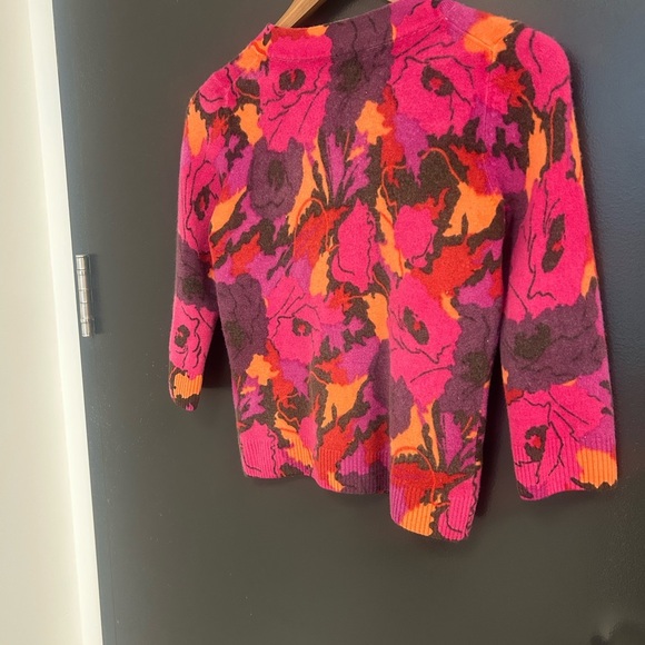 Talbots S Cashmere Floral Button-Up Cardigan in EUC perfect for wedding cover up - Picture 2 of 9